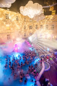 Lukacs Baths Budapest Sparty Nightlife